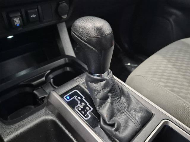 Used 2022 Toyota Tacoma SR5 w/ Technology Package RWD image 12