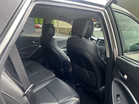 Used 2018 Hyundai Santa Fe Sport 2.0T AWD/4WD image 8