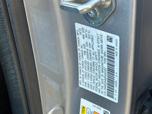 Used 2023 Honda CR-V EX image 28