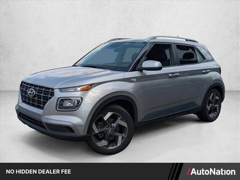 Certified 2023 Hyundai Venue SEL FWD image 1