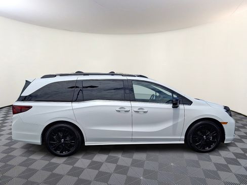 Used 2025 Honda Odyssey Sport-L image 8