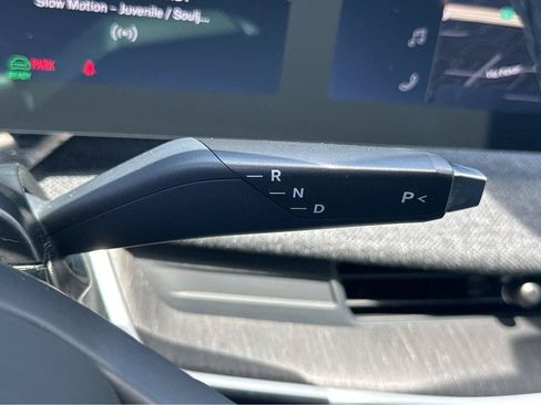 Used 2024 Lucid Air Pure RWD image 28