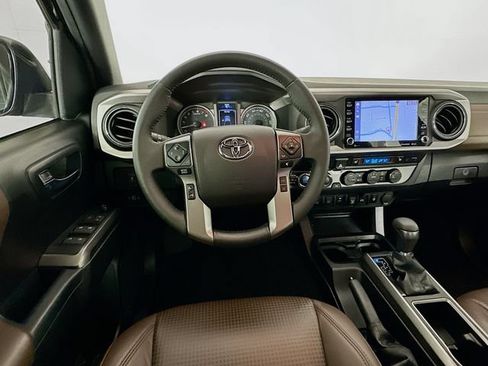 Used 2021 Toyota Tacoma Limited AWD/4WD image 24