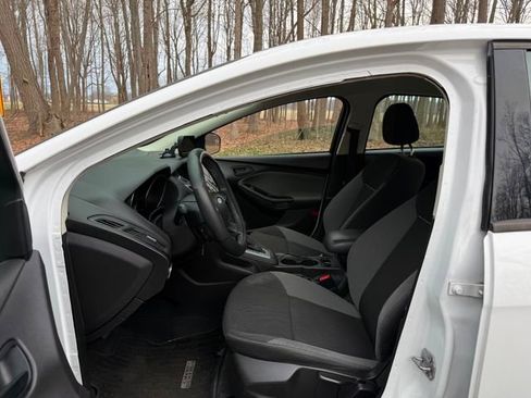 Used 2012 Ford Focus SE image 7