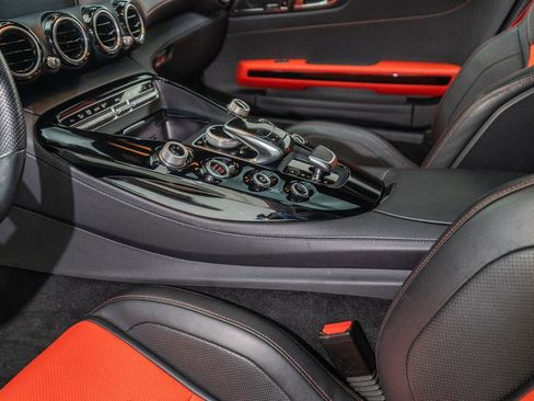 Used 2018 Mercedes-Benz AMG GT Base image 94
