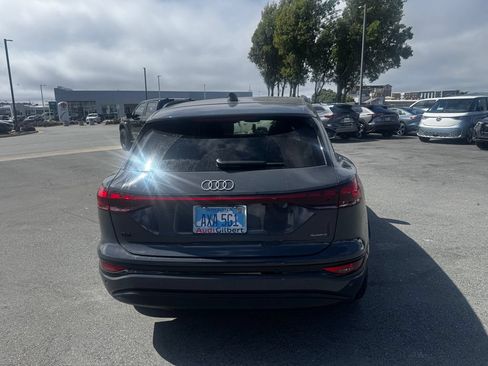 Used 2025 Audi Q6 e-tron Premium Plus w/ Premium Plus AWD/4WD image 3