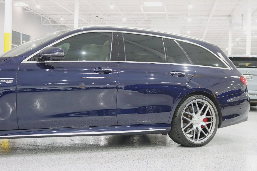 Used 2021 Mercedes-Benz E 63 AMG S image 3