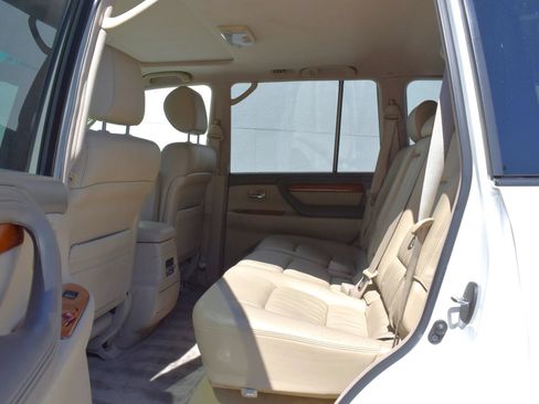 Used 2007 Lexus LX 470 4WD image 42