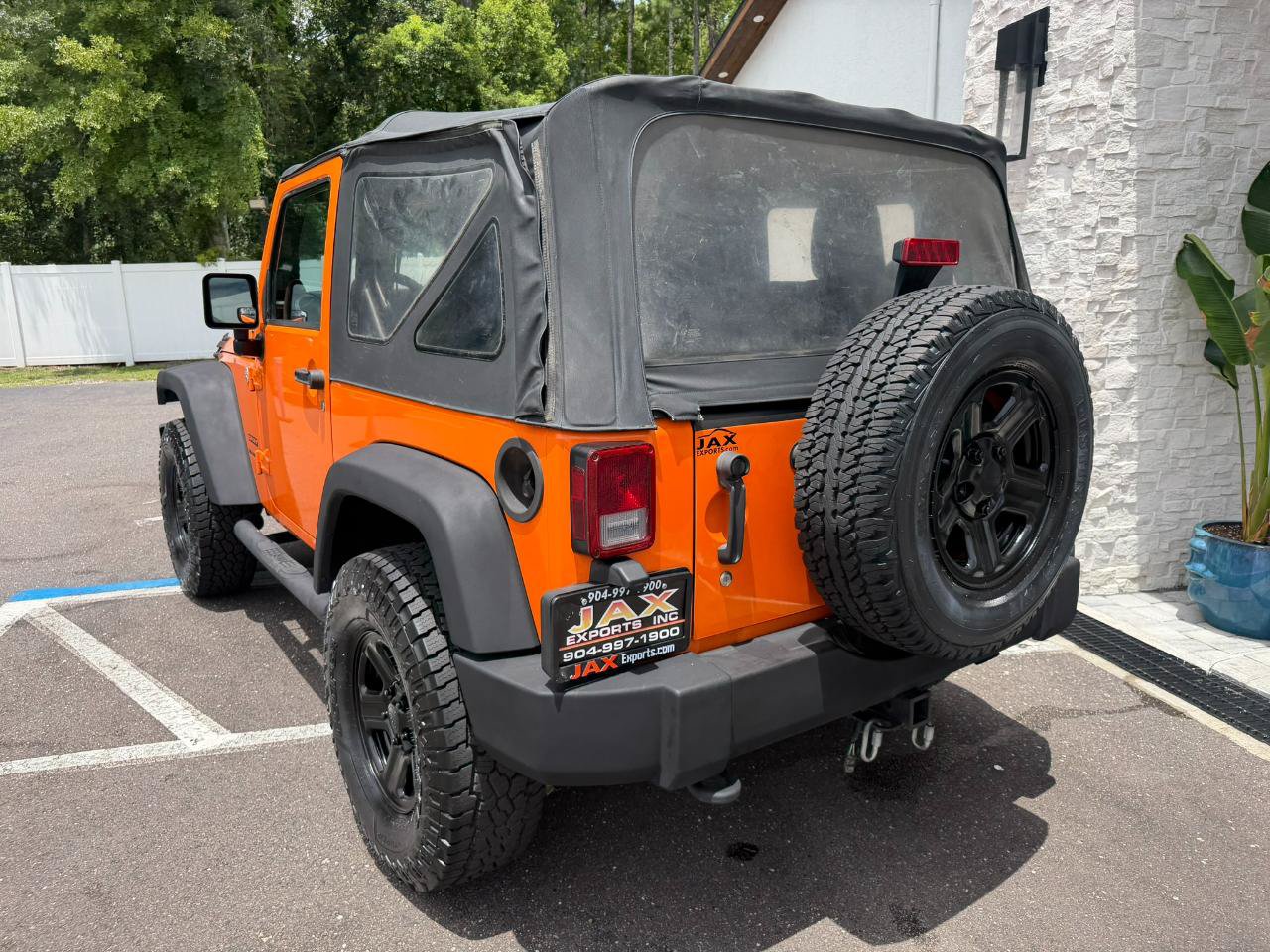 Used 2013 Jeep Wrangler Sport AWD/4WD image 12
