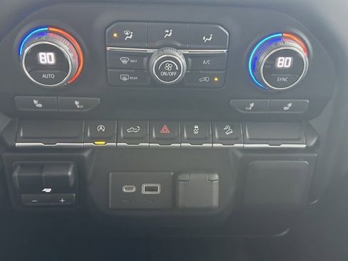 Used 2021 Chevrolet Silverado 1500 RST image 39