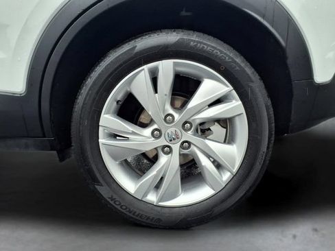 Used 2025 Buick Encore GX Preferred FWD image 8