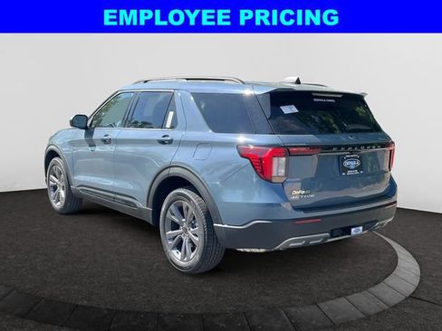 New 2026 Ford Explorer Active w/ Active Comfort Package AWD/4WD image 3