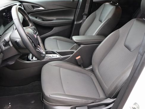 Used 2025 Buick Encore GX Preferred image 38