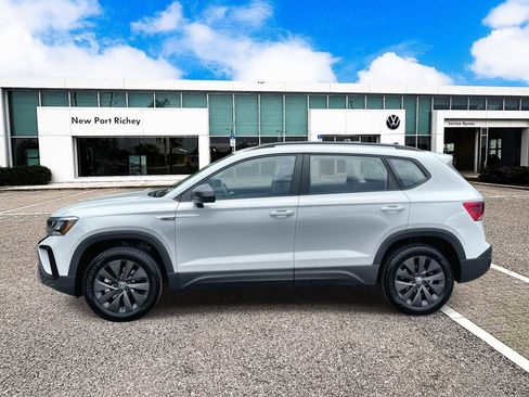 Certified 2023 Volkswagen Taos S FWD image 3