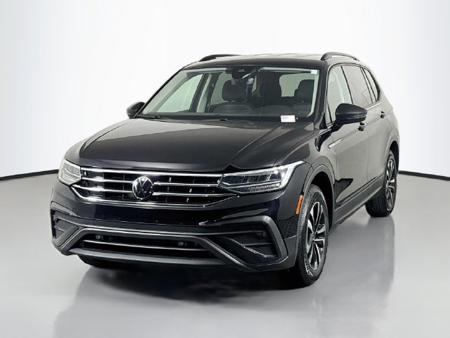 Certified 2024 Volkswagen Tiguan S AWD/4WD image 3