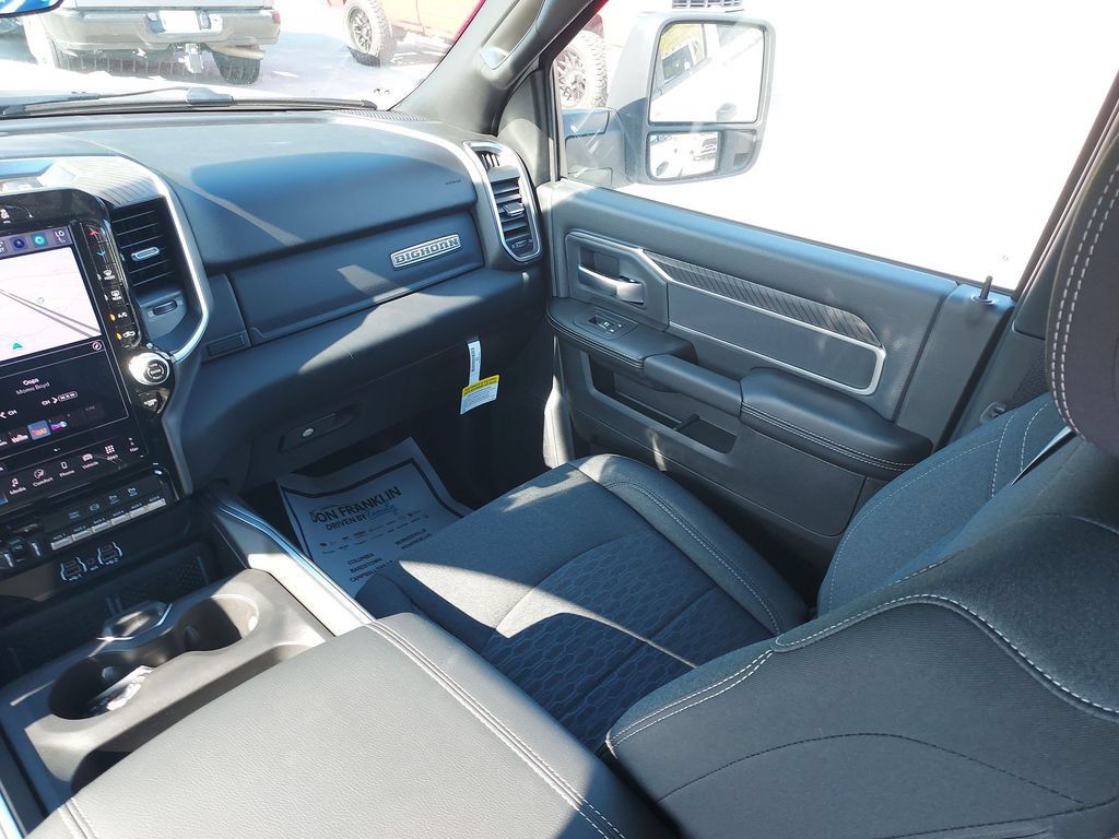 New 2026 RAM 3500 Big Horn AWD/4WD image 11
