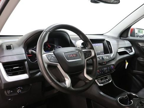 Used 2023 GMC Terrain SLE w/ Driver Convenience Package FWD image 13