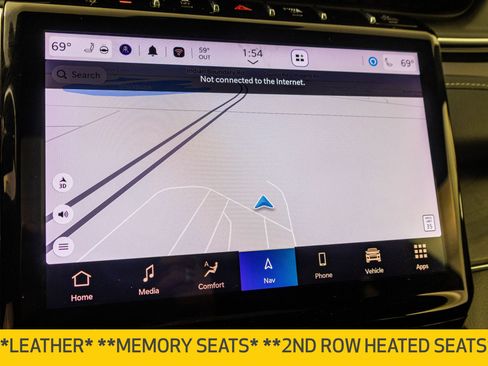 Used 2023 Jeep Grand Cherokee Overland w/ Adv Protech Group III image 9