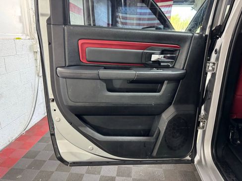 Used 2017 RAM 1500 Rebel w/ Luxury Group AWD/4WD image 10