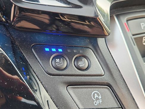 Used 2023 Honda Odyssey Elite image 25