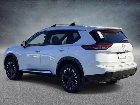 New 2026 Nissan Rogue Platinum w/ Platinum Premium Package image 4