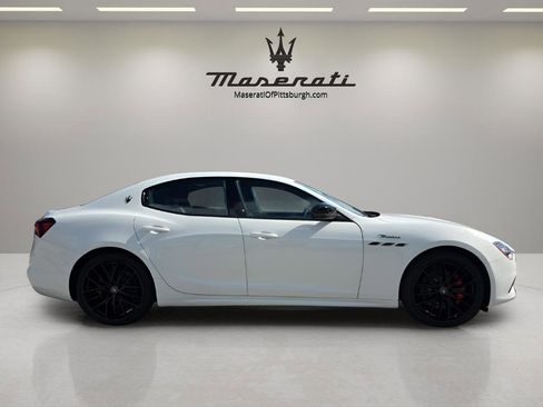 New 2024 Maserati Ghibli Modena Ultima Q4 image 4