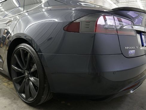 Used 2015 Tesla Model S 85D AWD/4WD image 8