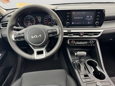 Used 2022 Kia K5 LXS FWD image 11