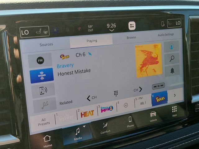 New 2027 Chrysler Pacifica Select FWD image 17