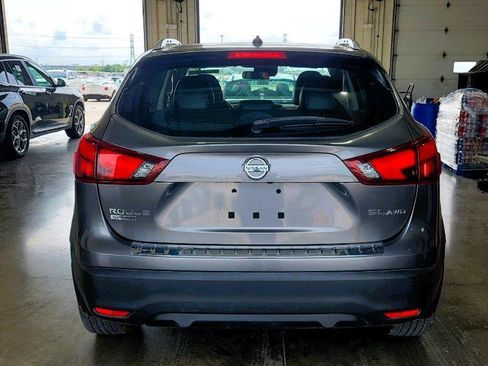 Used 2018 Nissan Rogue Sport SL w/ SL Premium Package AWD/4WD image 3