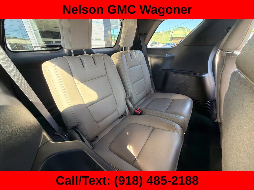 Used 2015 Ford Explorer XLT w/ Equipment Group 202B FWD image 18
