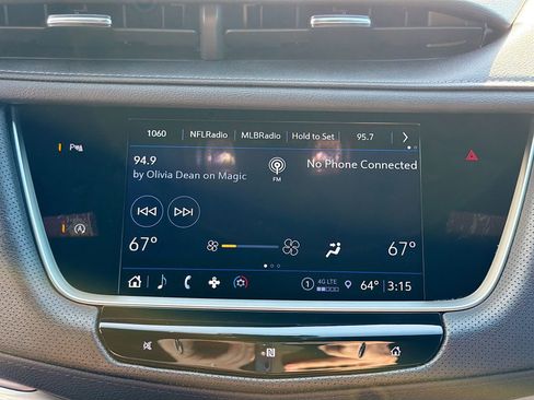 Used 2021 Cadillac XT5 Luxury image 30