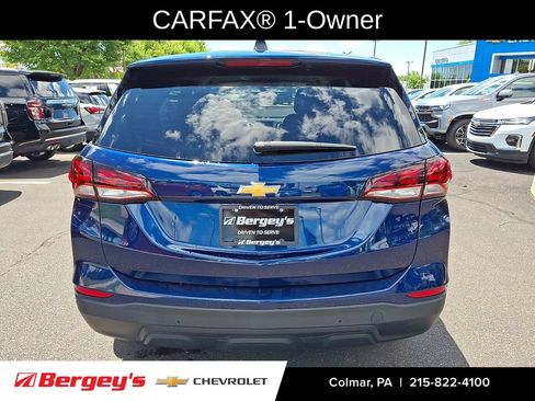 Used 2023 Chevrolet Equinox LS w/ LS Convenience Package FWD image 3