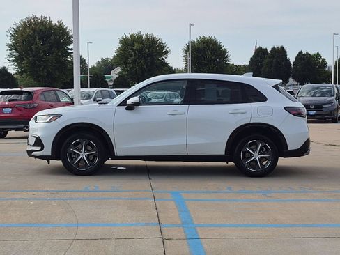 Used 2024 Honda HR-V EX-L image 9