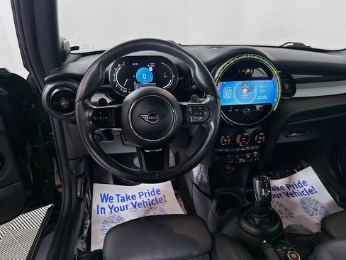 Used 2022 MINI Cooper S w/ Premium Package image 21