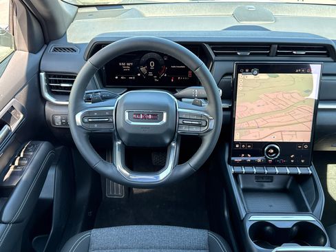 Used 2026 GMC Terrain Elevation w/ Black Edition AWD/4WD image 20
