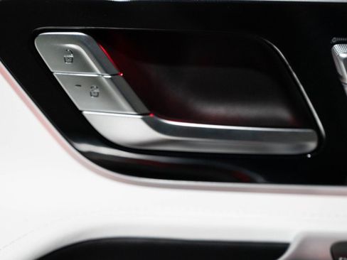 New 2026 Mercedes-Benz Maybach SL 680 image 16