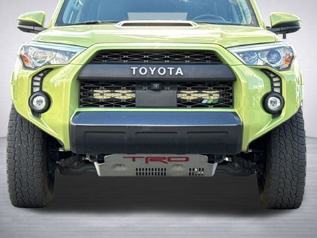 Used 2022 Toyota 4Runner TRD Pro AWD/4WD image 9