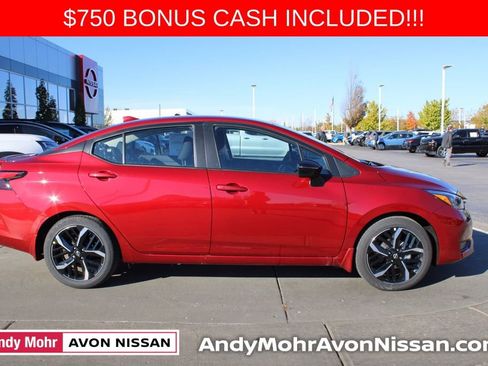 New 2025 Nissan Versa SR w/ Trunk Package image 3