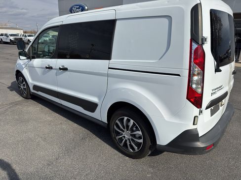 Used 2014 Ford Transit Connect XLT image 6