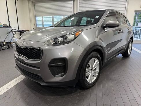 Used 2019 Kia Sportage LX FWD image 1