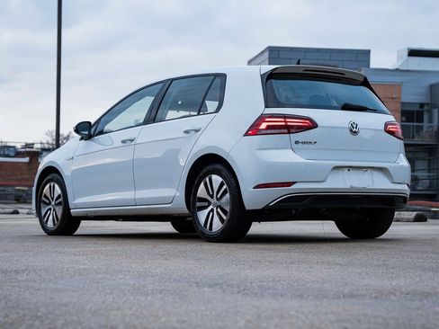 Used 2019 Volkswagen e-Golf SE w/ Driver Assistance Package image 5