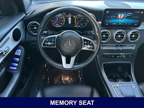 Used 2022 Mercedes-Benz GLC 300 image 19