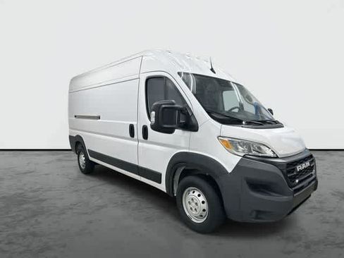 Used 2023 RAM ProMaster 2500 FWD image 5