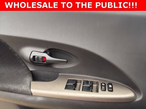 Used 2014 Scion xD image 11