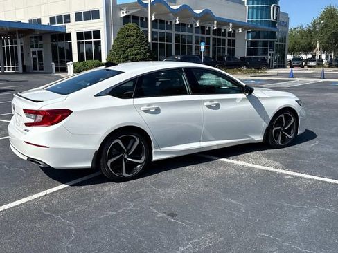 Certified 2022 Honda Accord Sport Special Edition image 3