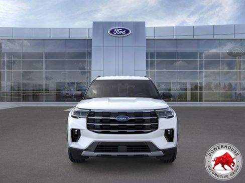 New 2026 Ford Explorer Active w/ Active Comfort Package image 7