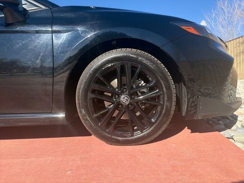 Used 2025 Toyota Camry SE image 30