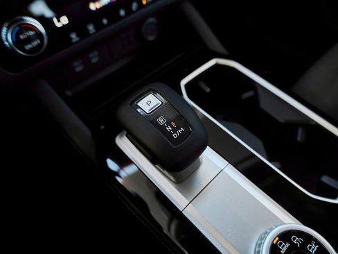 New 2026 Mitsubishi Outlander SE FWD image 50