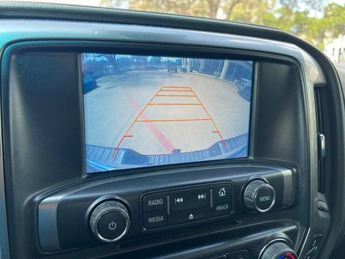 Used 2017 Chevrolet Silverado 1500 LTZ Z71 w/ LTZ Plus Package AWD/4WD image 19